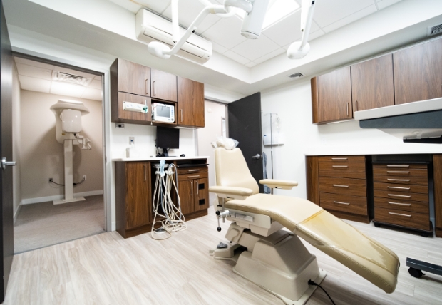 Riverside Oral Surgery Office - River Edge